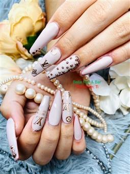 Bella Nail and Bar